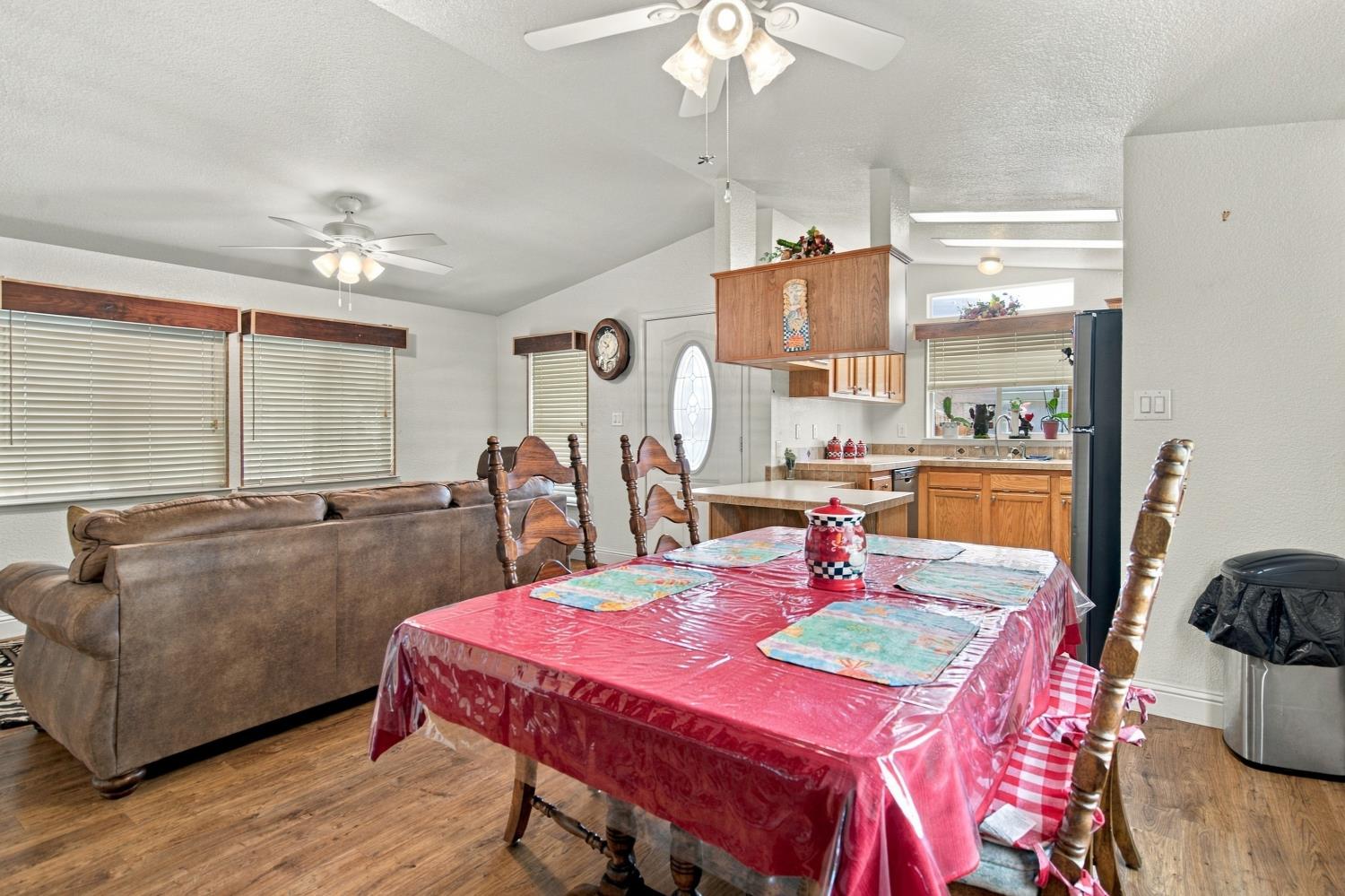 1830 E Yosemite Ave #186, Manteca, CA 95336