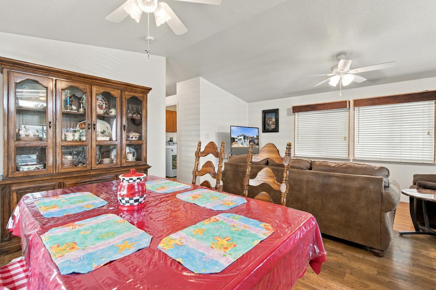 1830 E Yosemite Ave #186, Manteca, CA 95336