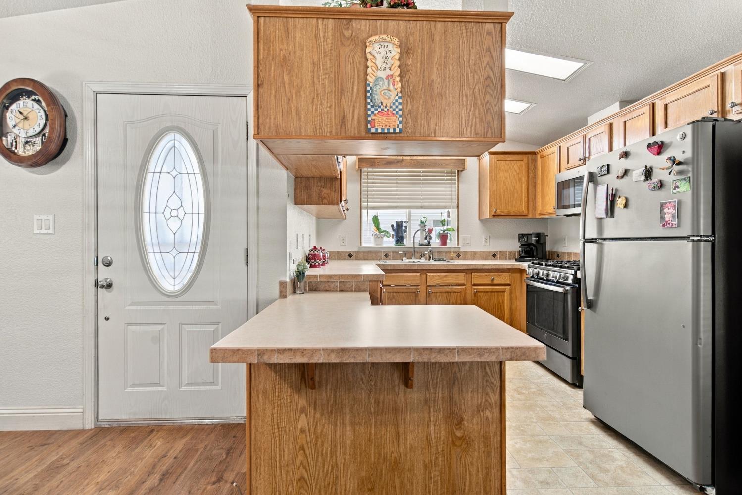 1830 E Yosemite Ave #186, Manteca, CA 95336