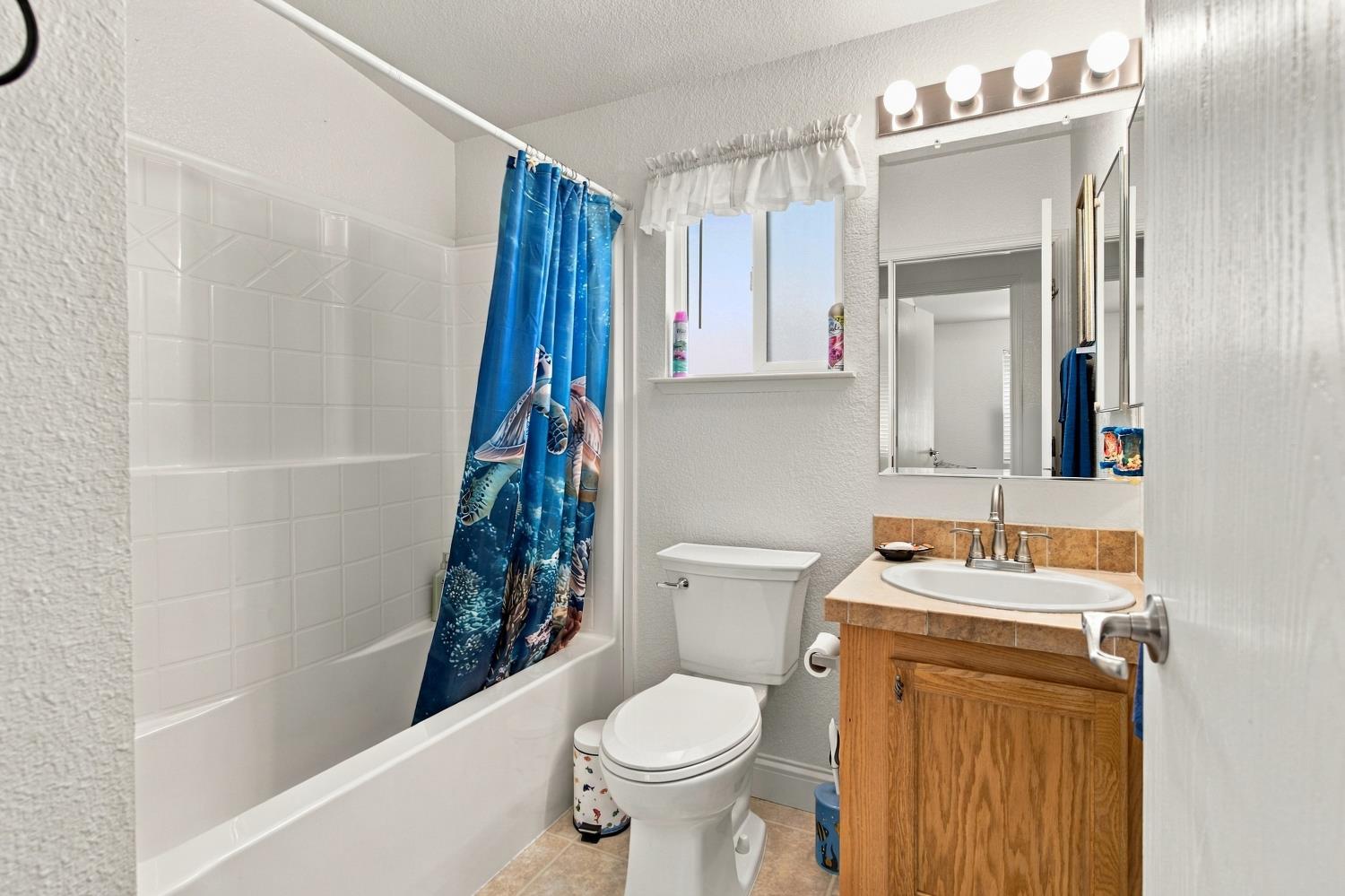 1830 E Yosemite Ave #186, Manteca, CA 95336