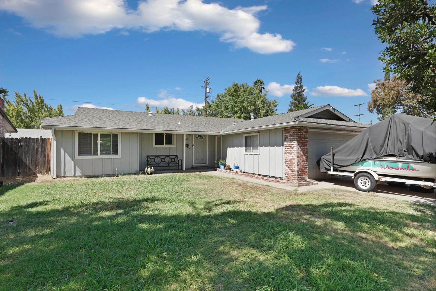 1717 Silvaire Dr, Modesto, CA 95350