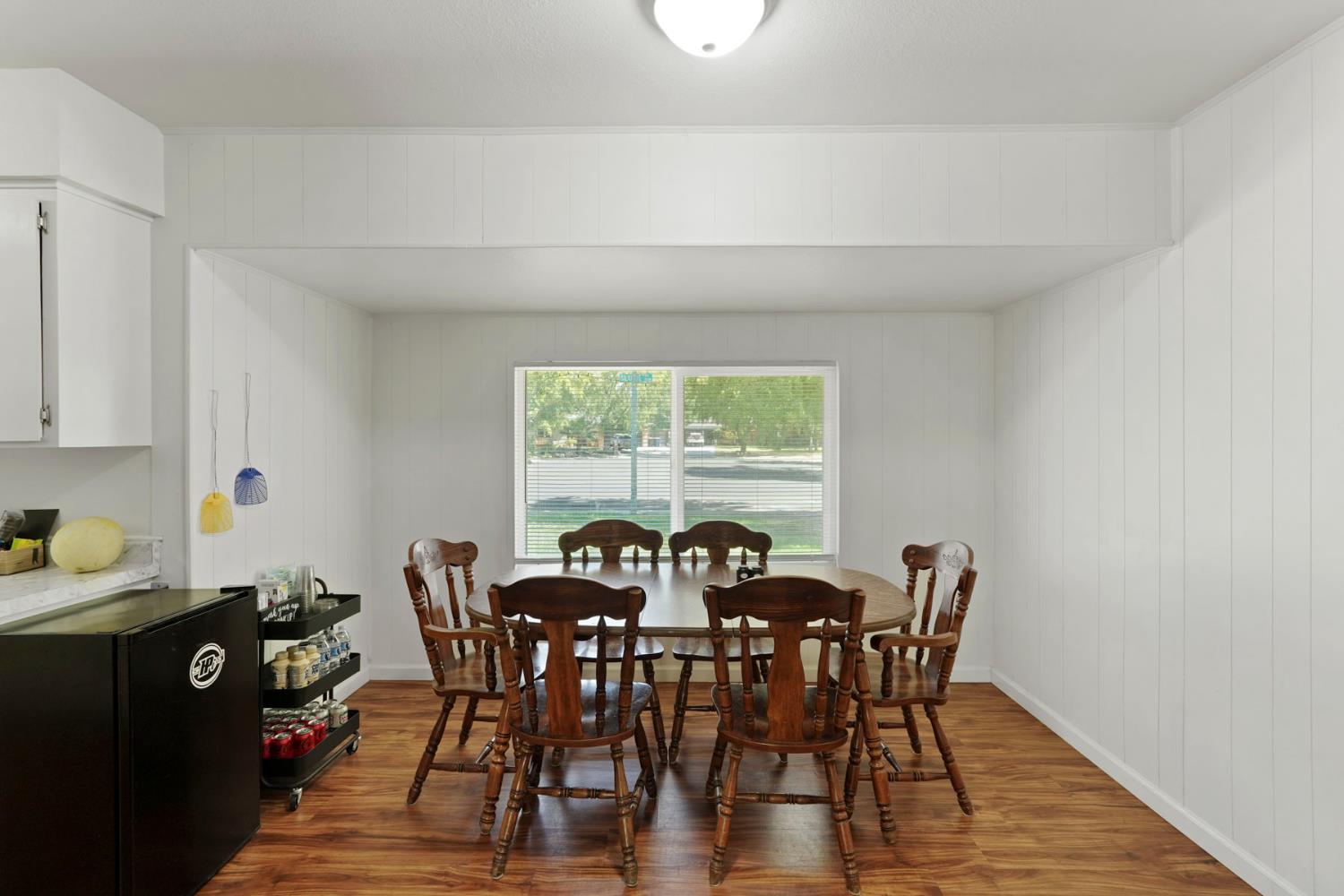 1717 Silvaire Dr, Modesto, CA 95350