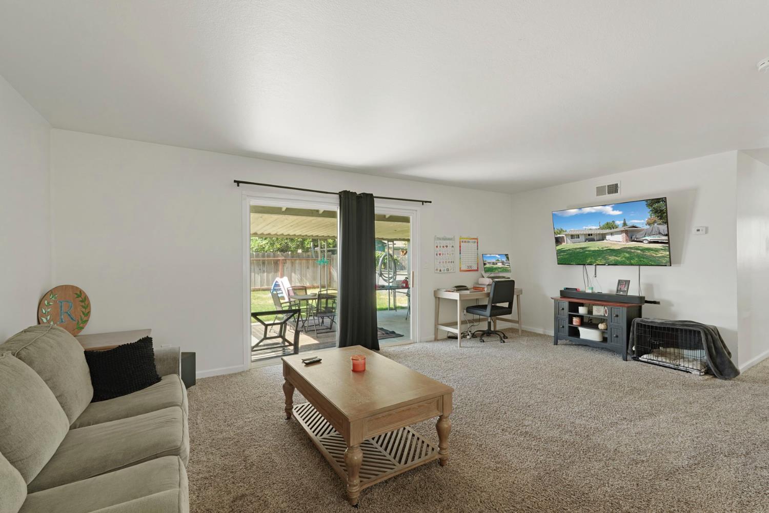 1717 Silvaire Dr, Modesto, CA 95350