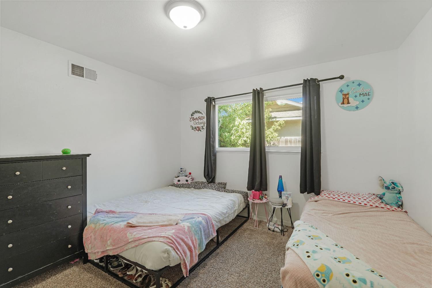 1717 Silvaire Dr, Modesto, CA 95350