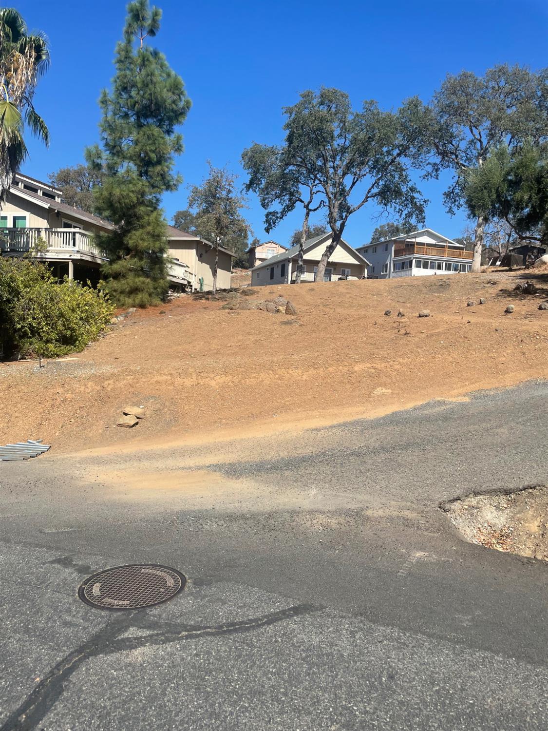 526 Bret Harte Dr, Copperopolis, CA 95228