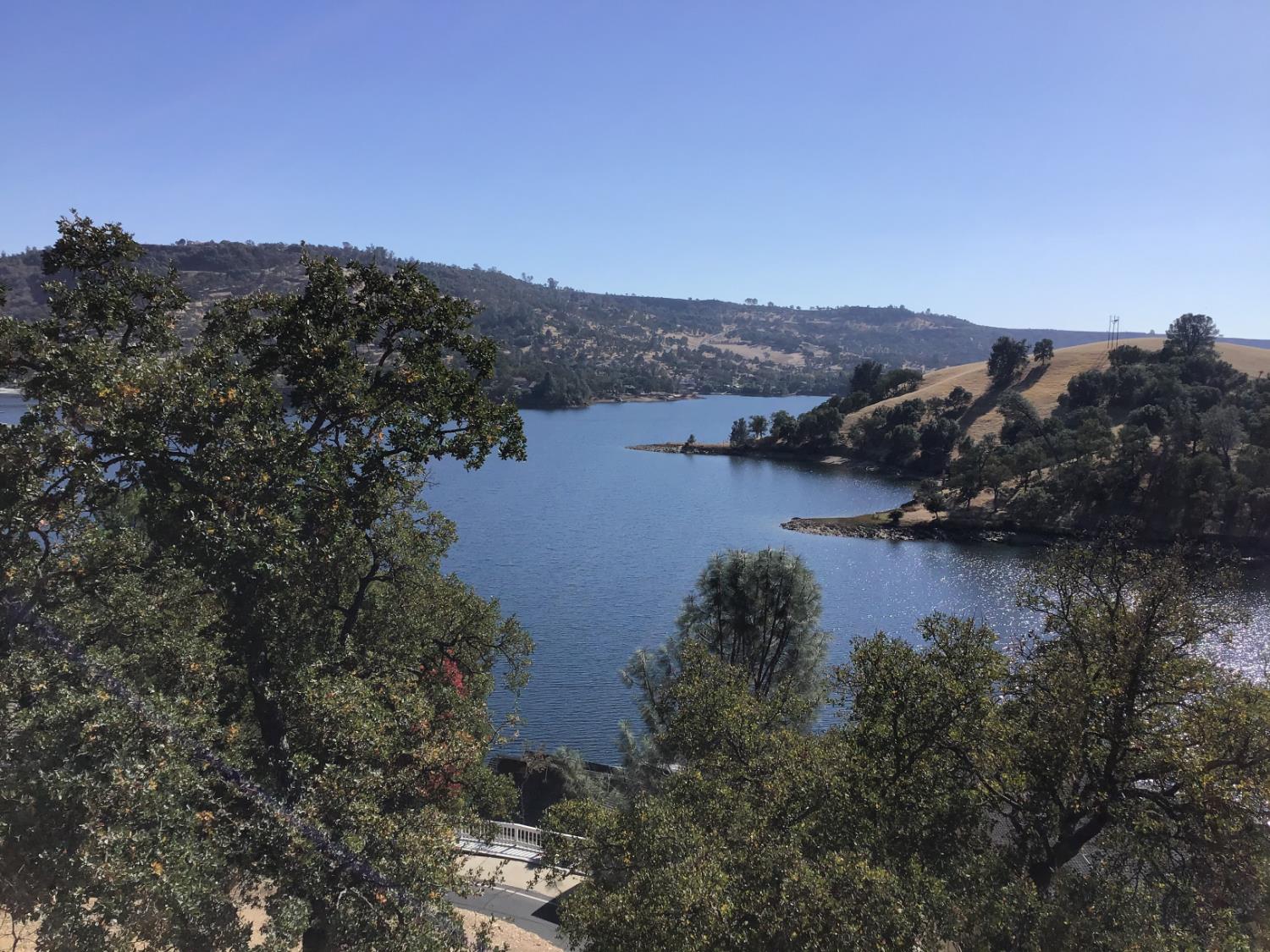 526 Bret Harte Dr, Copperopolis, CA 95228