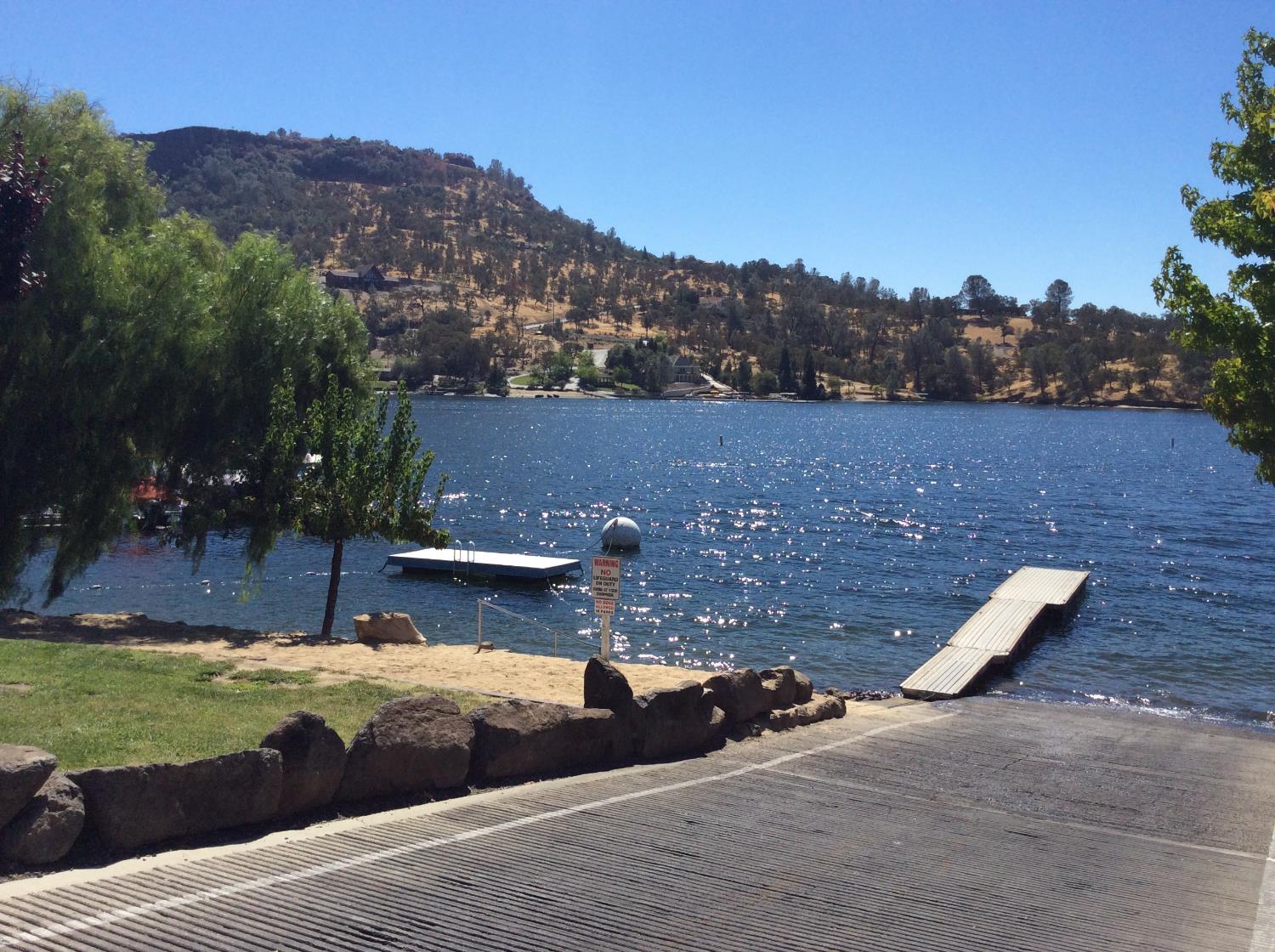 526 Bret Harte Dr, Copperopolis, CA 95228