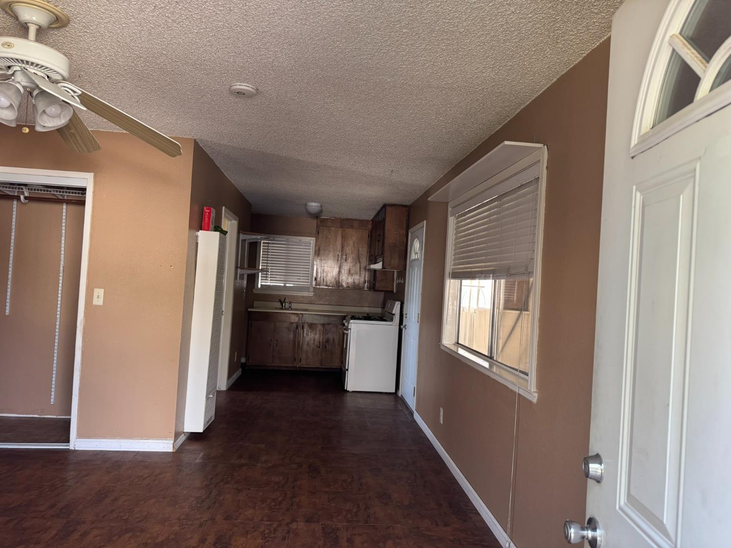6219 Terminal Ave, Riverbank, CA 95367