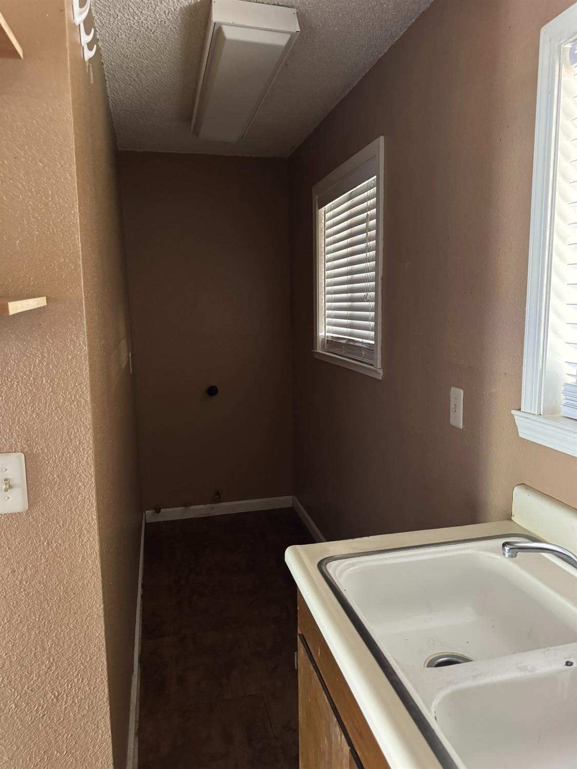 6219 Terminal Ave, Riverbank, CA 95367