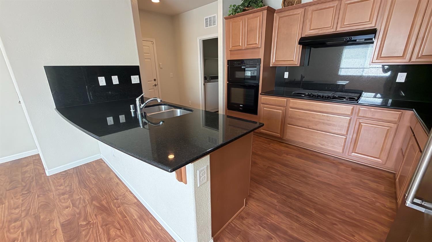 1357 Arbor Brook Dr, Manteca, CA 95336