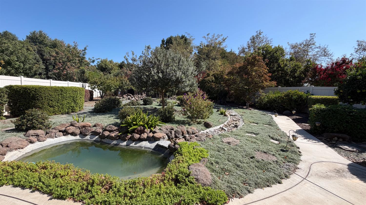 1357 Arbor Brook Dr, Manteca, CA 95336