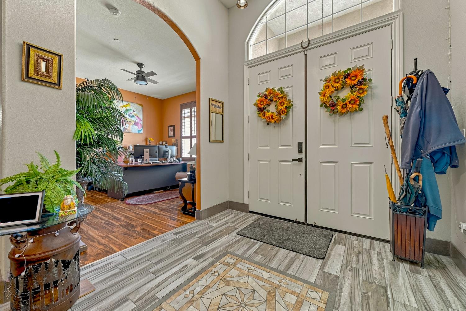 1923 Joeys Ct, Atwater, CA 95301