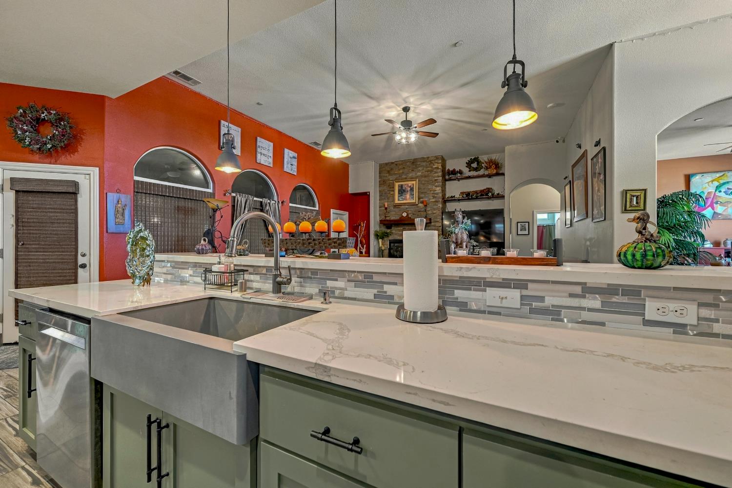 1923 Joeys Ct, Atwater, CA 95301