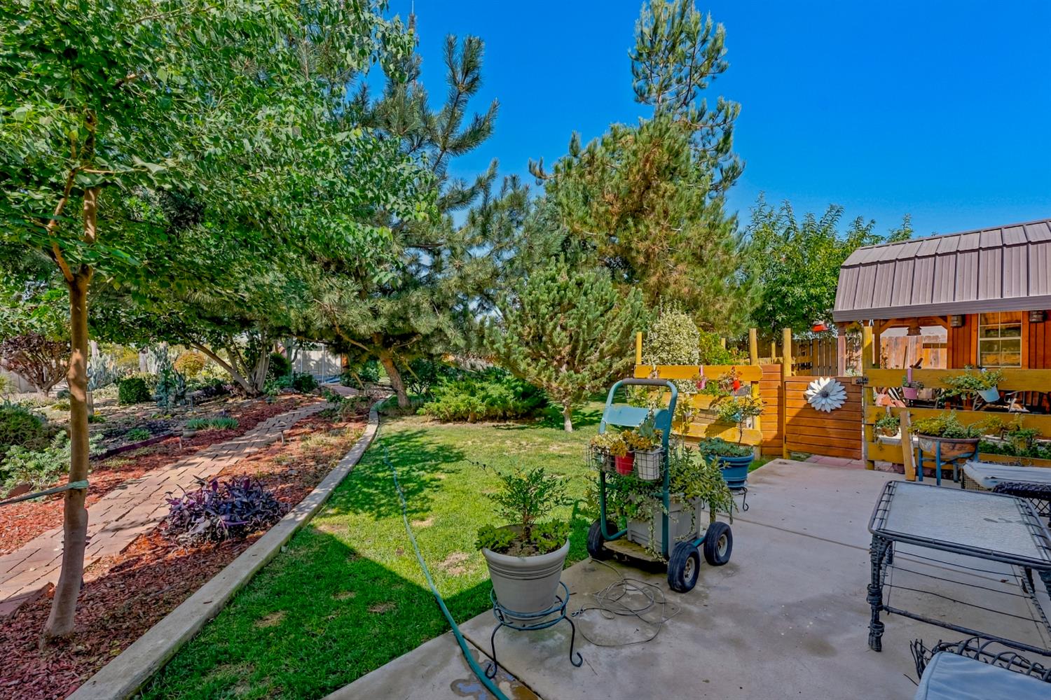 1923 Joeys Ct, Atwater, CA 95301