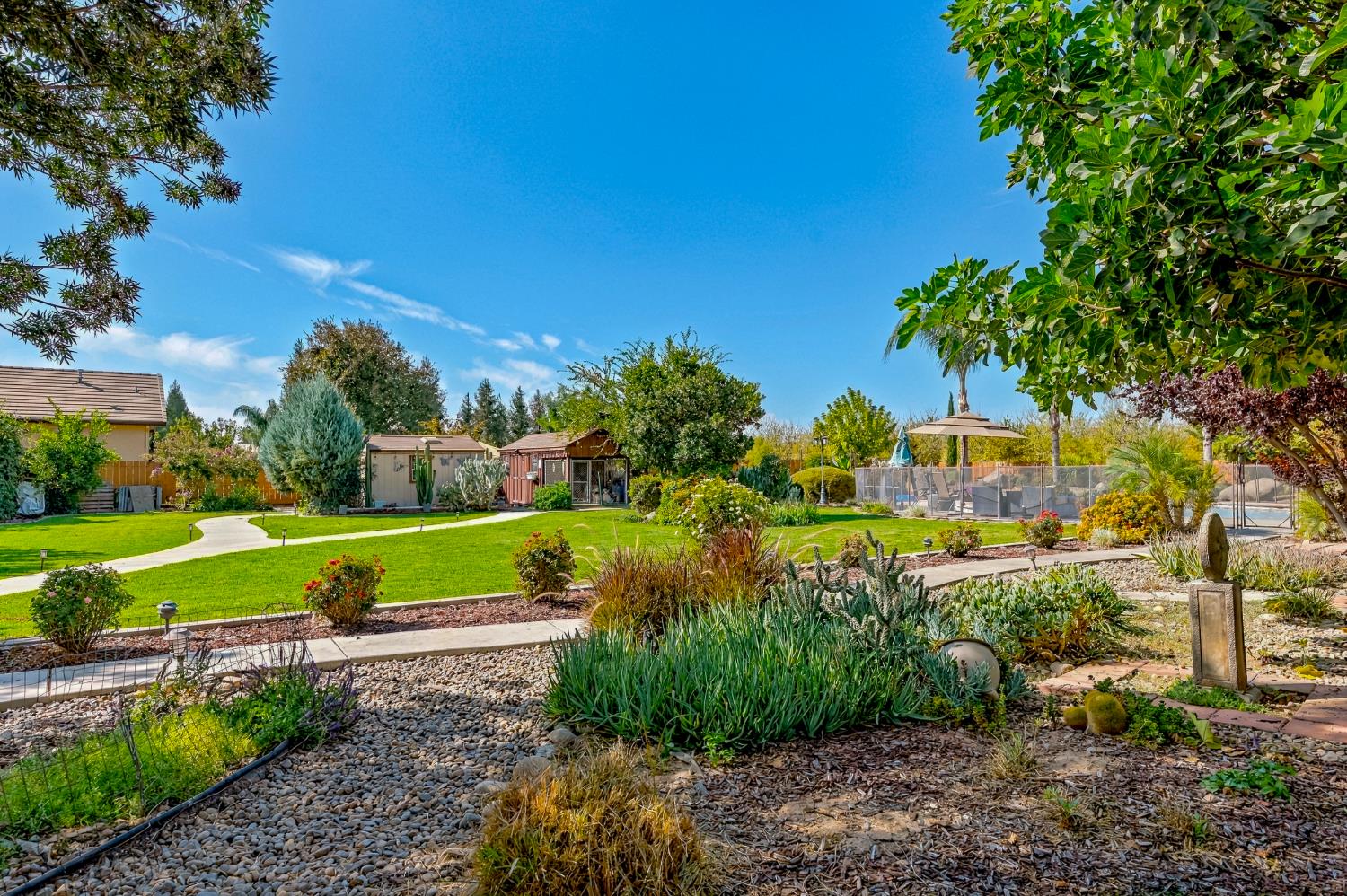 1923 Joeys Ct, Atwater, CA 95301