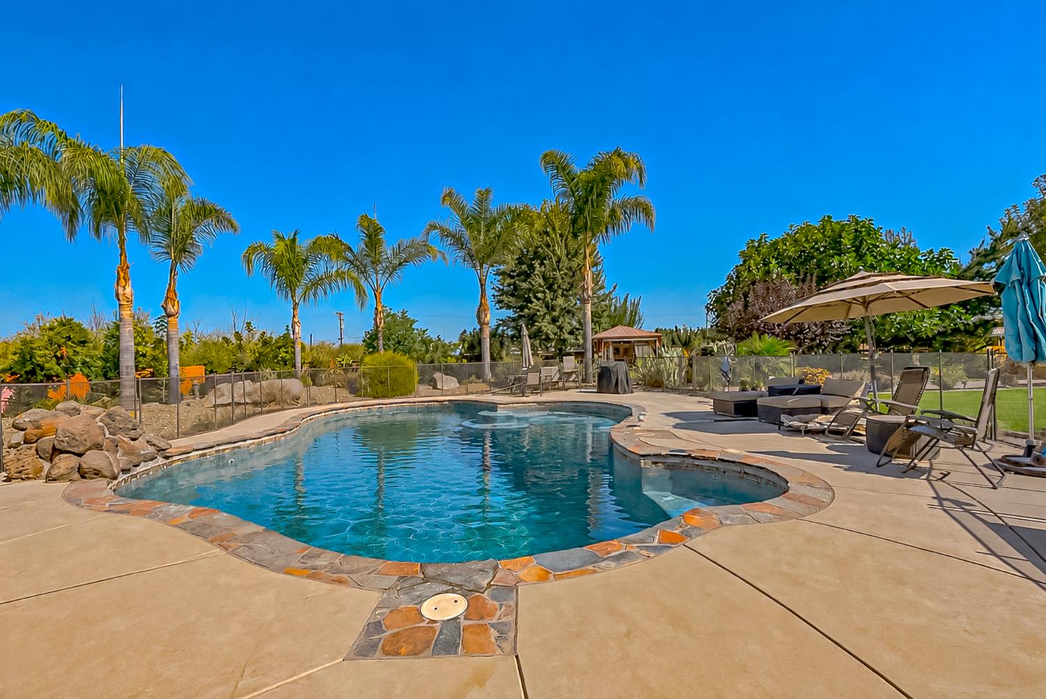 1923 Joeys Ct, Atwater, CA 95301