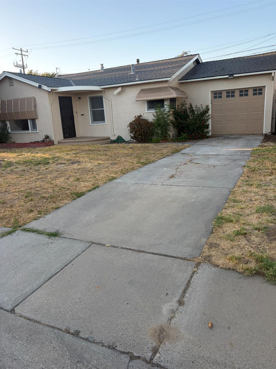 2105 Glendale Ave, Modesto, CA 95354