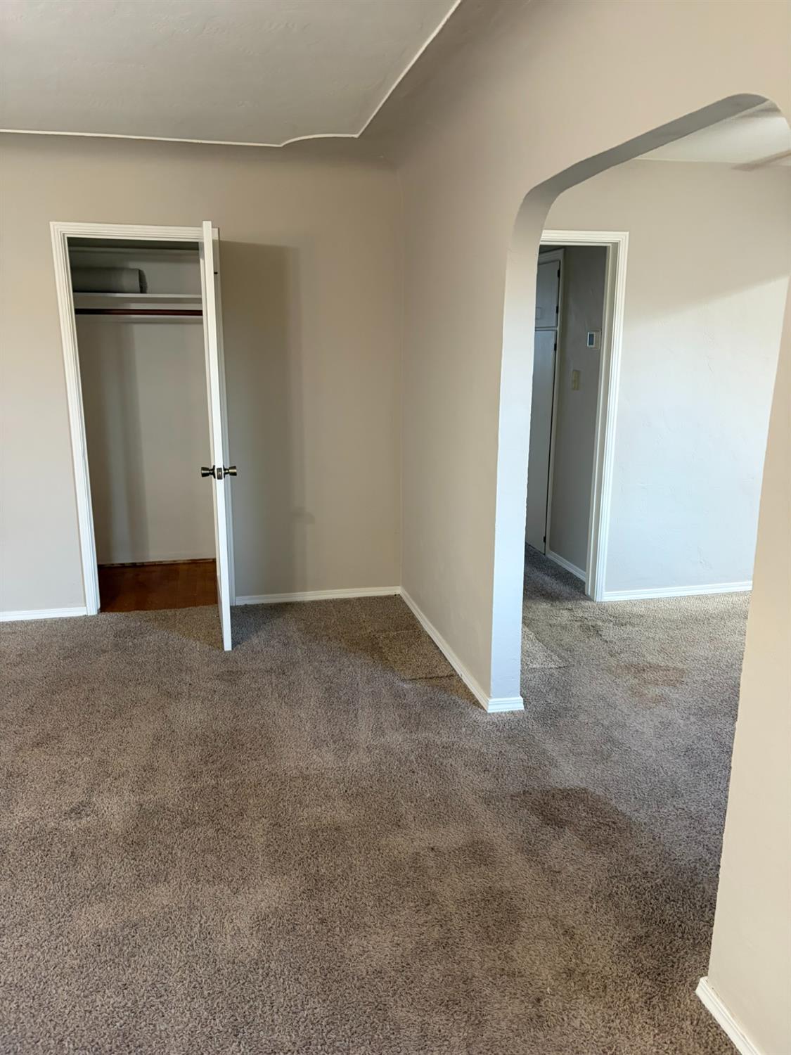 2105 Glendale Ave, Modesto, CA 95354