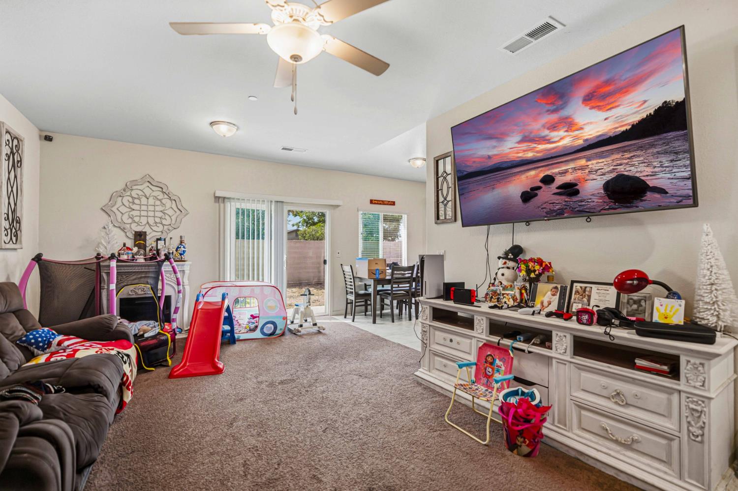 4039 Cinnabar Ave, Merced, CA 95348