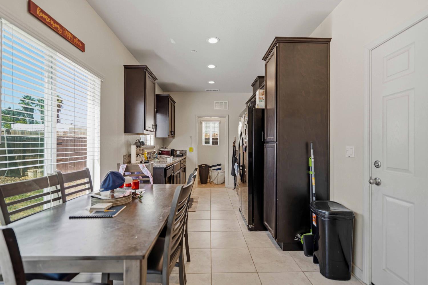 4039 Cinnabar Ave, Merced, CA 95348
