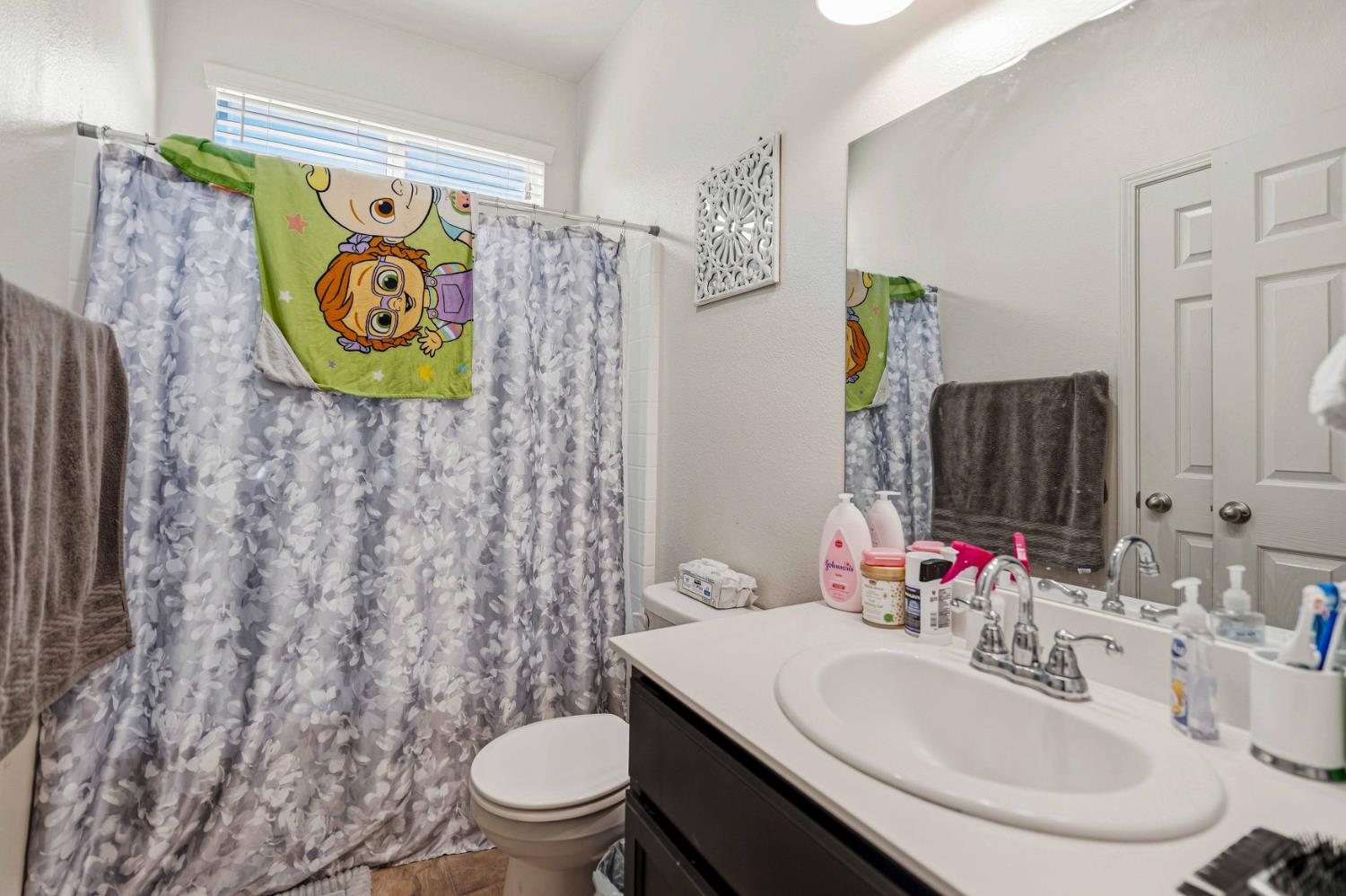 4039 Cinnabar Ave, Merced, CA 95348