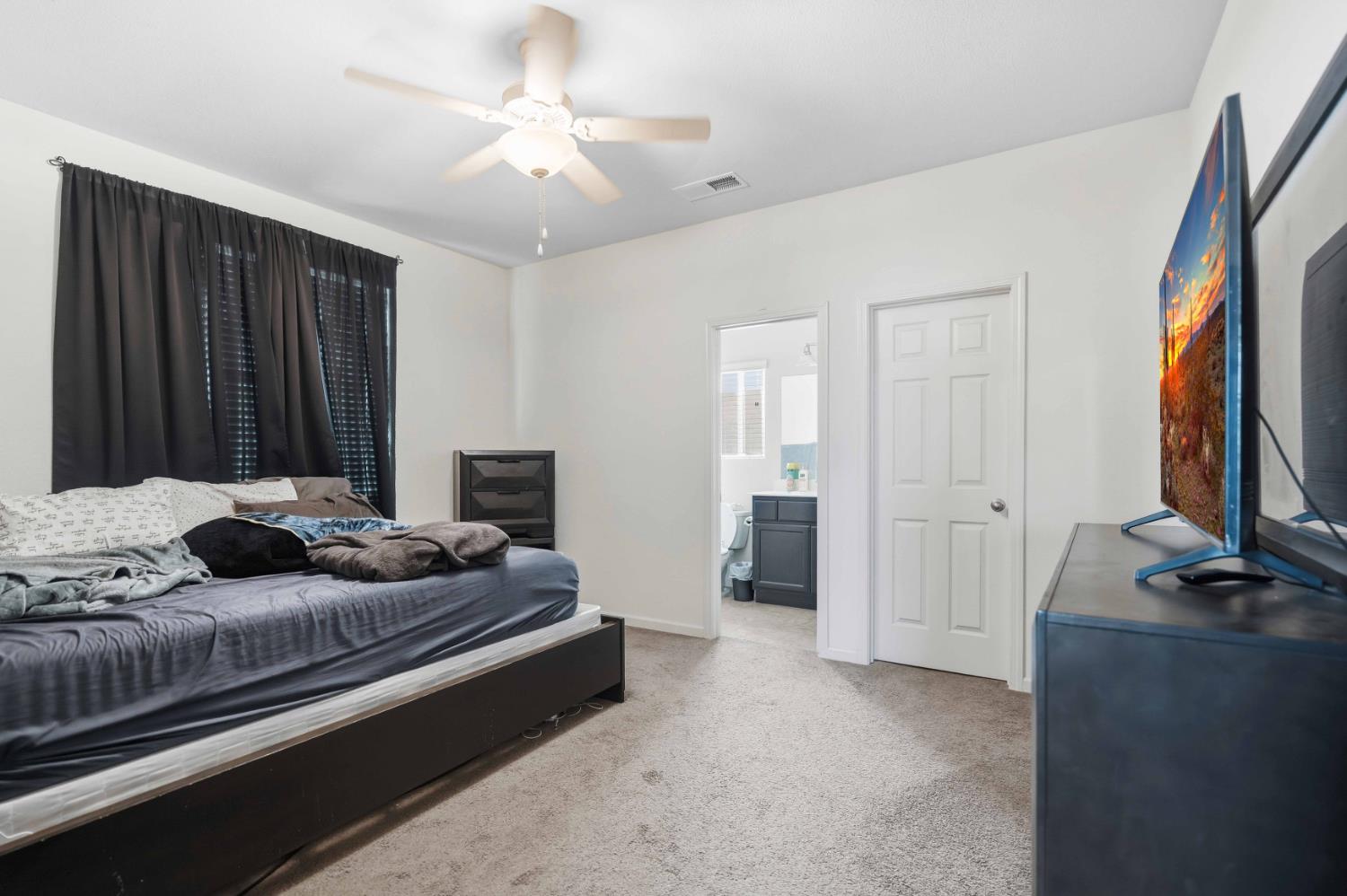 4039 Cinnabar Ave, Merced, CA 95348