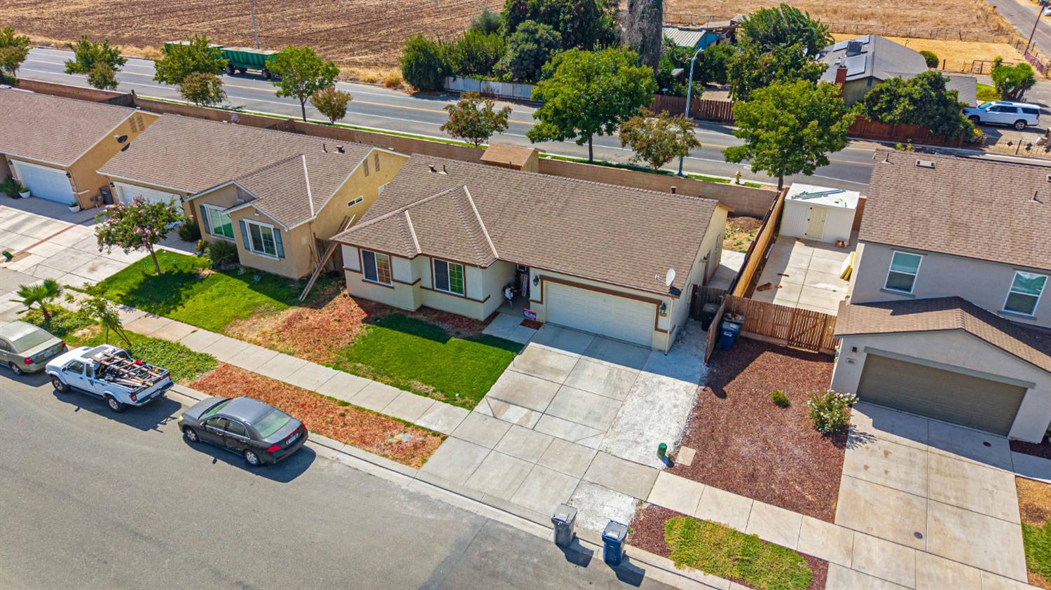 4039 Cinnabar Ave, Merced, CA 95348