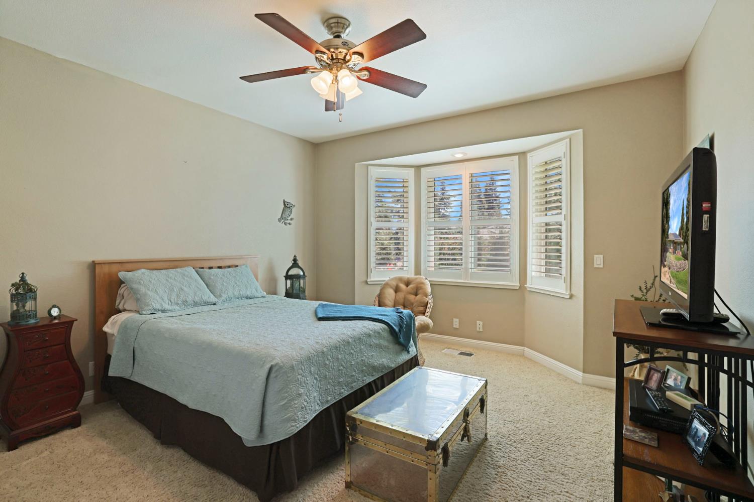 Open Photo
