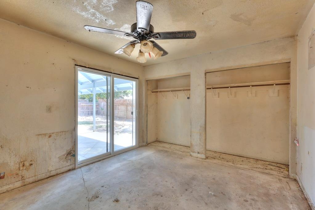 2420 Walnut Grove Way, Modesto, CA 95355