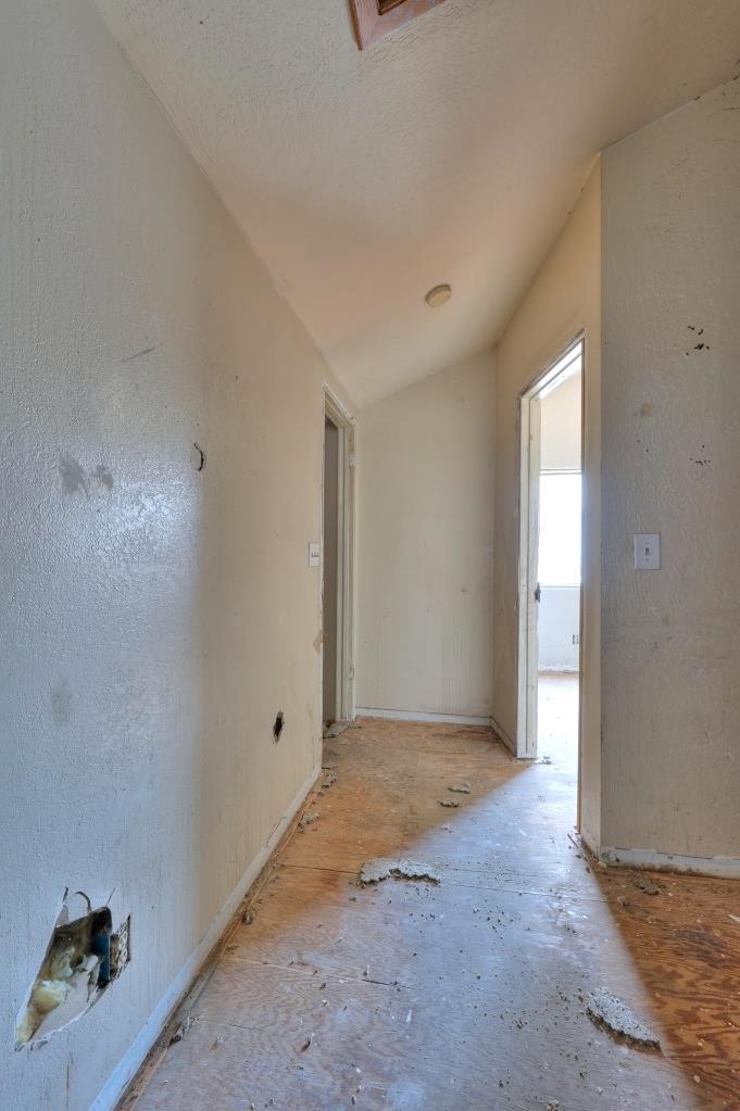 2420 Walnut Grove Way, Modesto, CA 95355