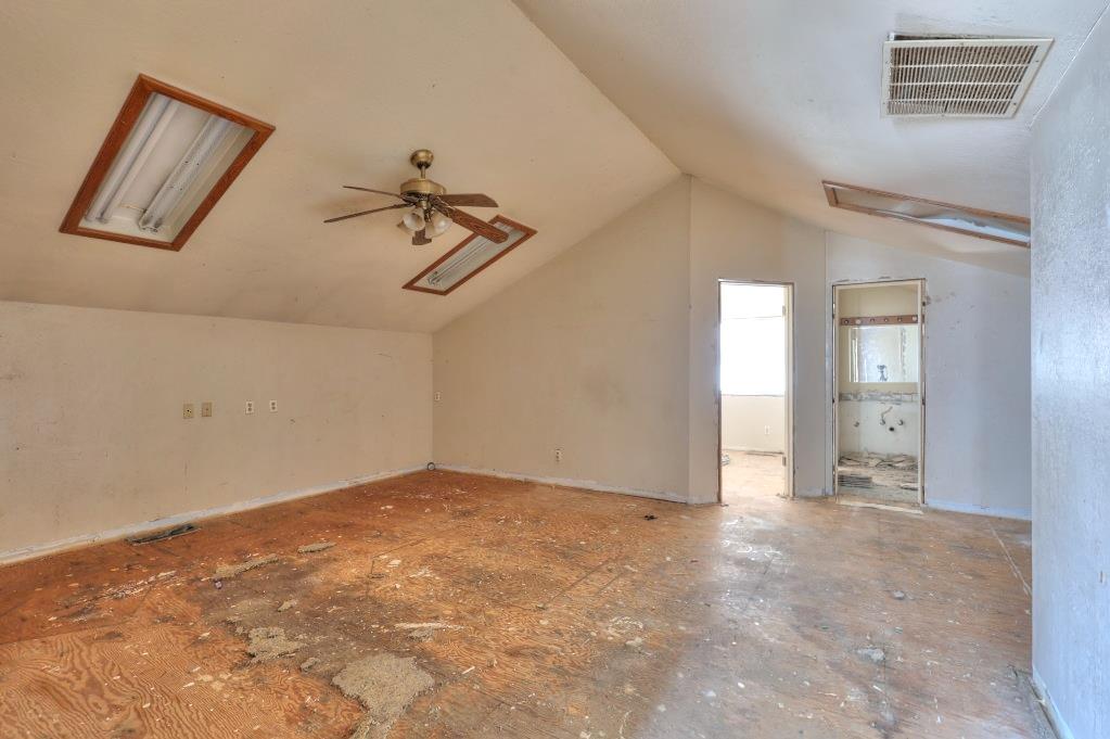 2420 Walnut Grove Way, Modesto, CA 95355