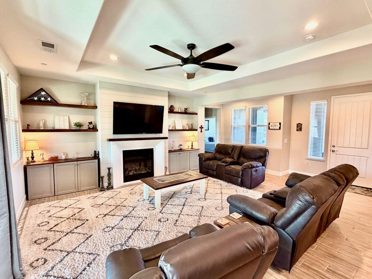 133 Palisades Pl, Copperopolis, CA 95228