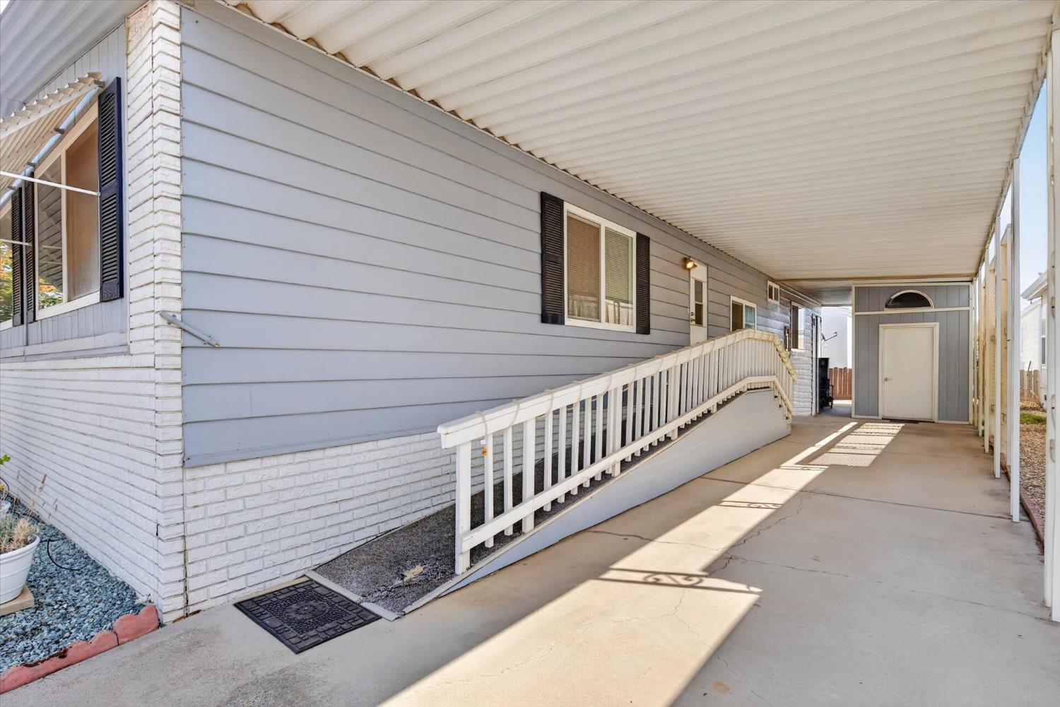 3808 Maui Terrace, Modesto, CA 95355