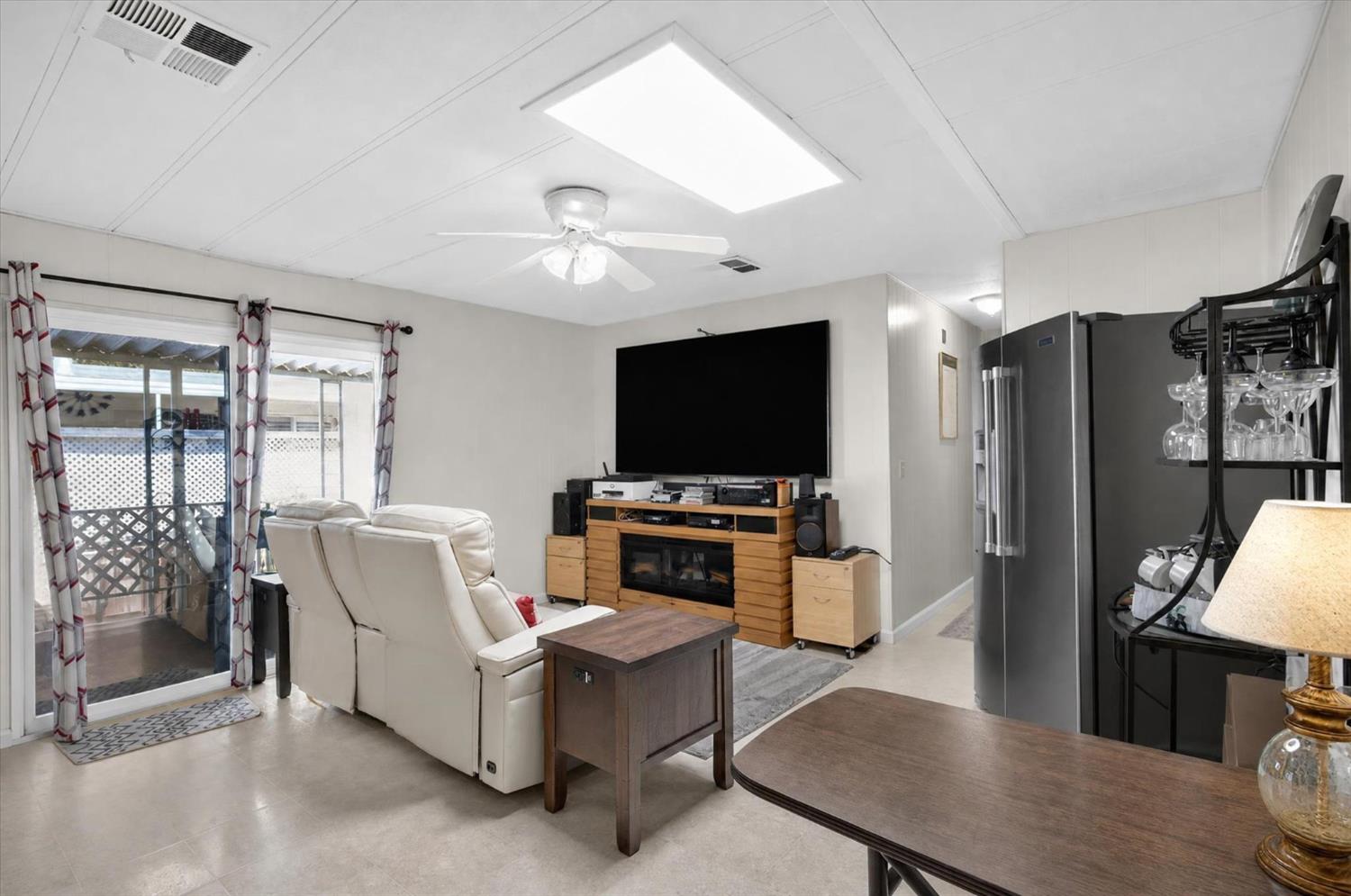 3808 Maui Terrace, Modesto, CA 95355