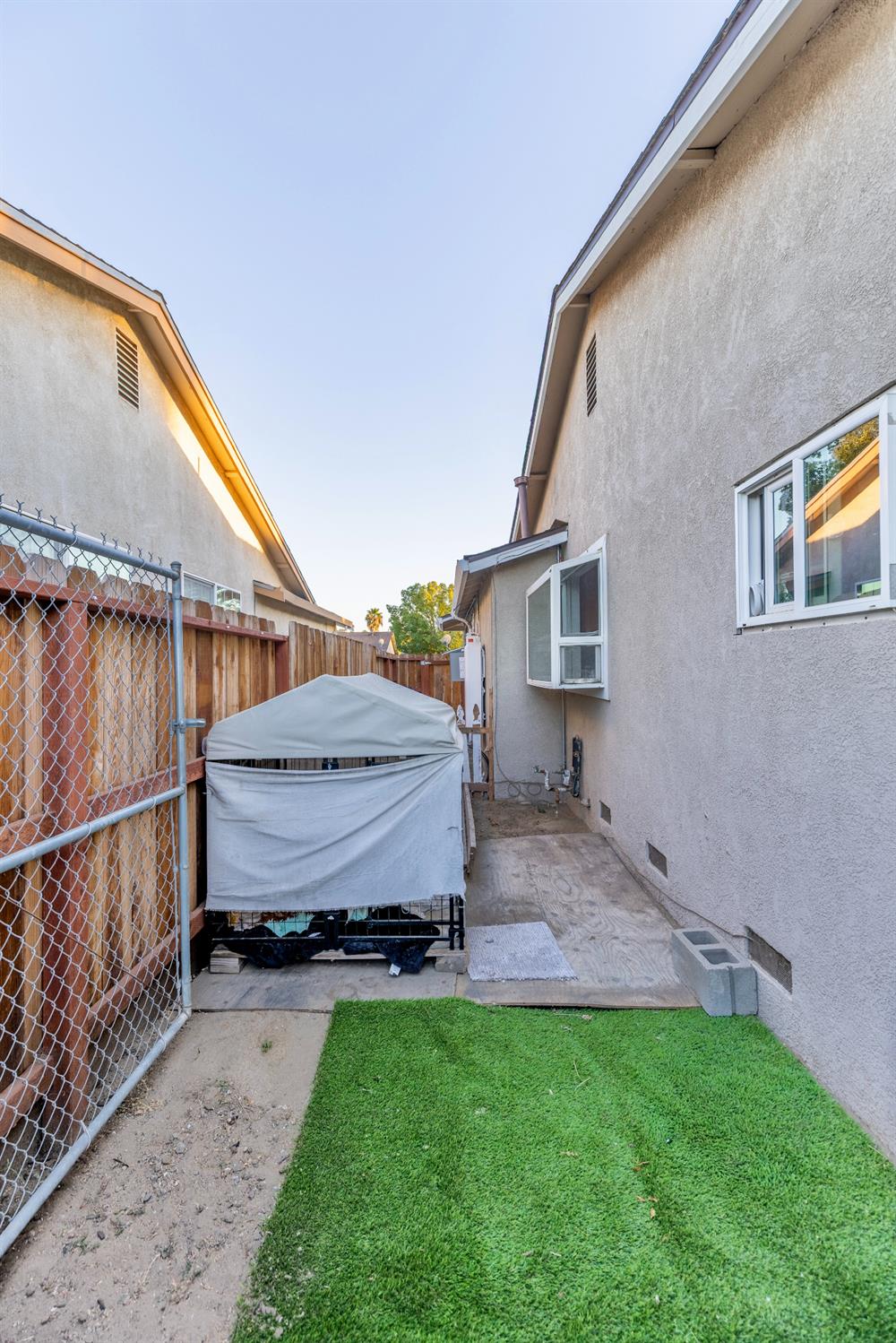 589 San Gabriel Ct, Manteca, CA 95336