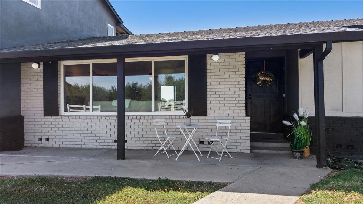 5119 Crow Rd, Oakdale, CA 95361