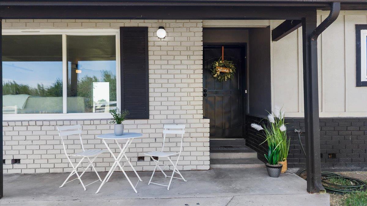 5119 Crow Rd, Oakdale, CA 95361