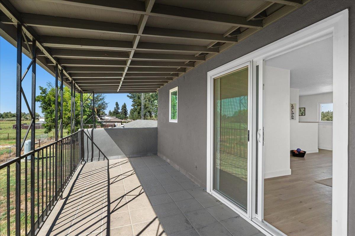 5119 Crow Rd, Oakdale, CA 95361