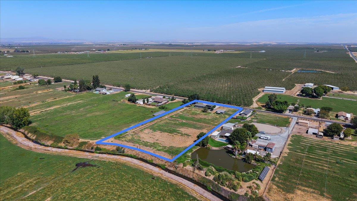 5119 Crow Rd, Oakdale, CA 95361