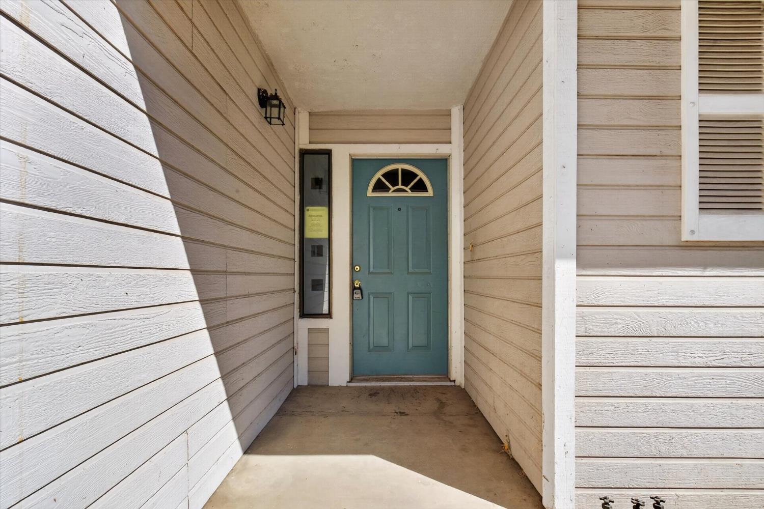 908 Wilma Dr, Modesto, CA 95351