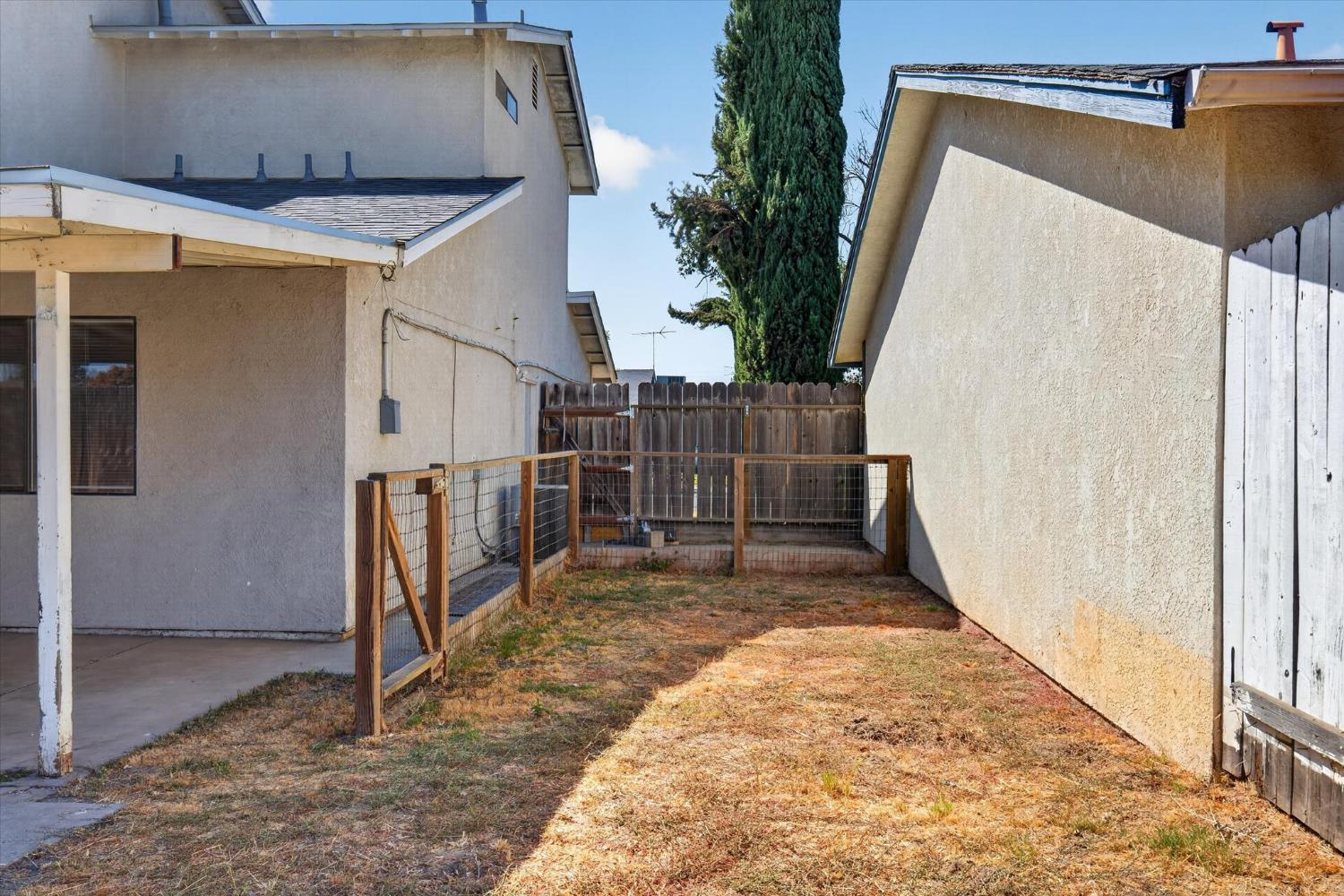 908 Wilma Dr, Modesto, CA 95351