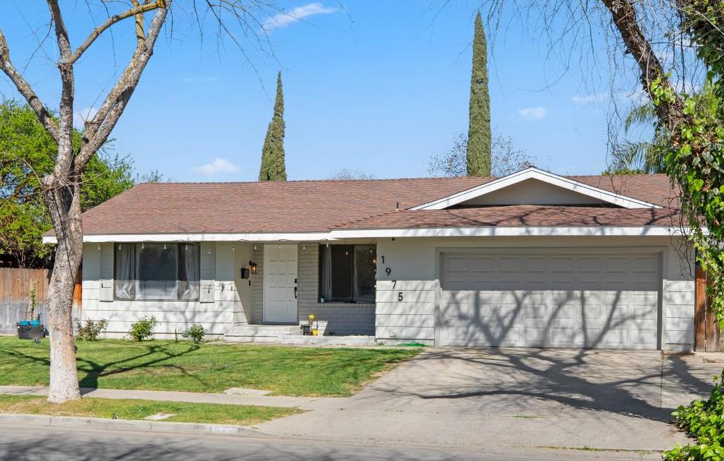 1975 E Alexander Ave, Merced, CA 95340