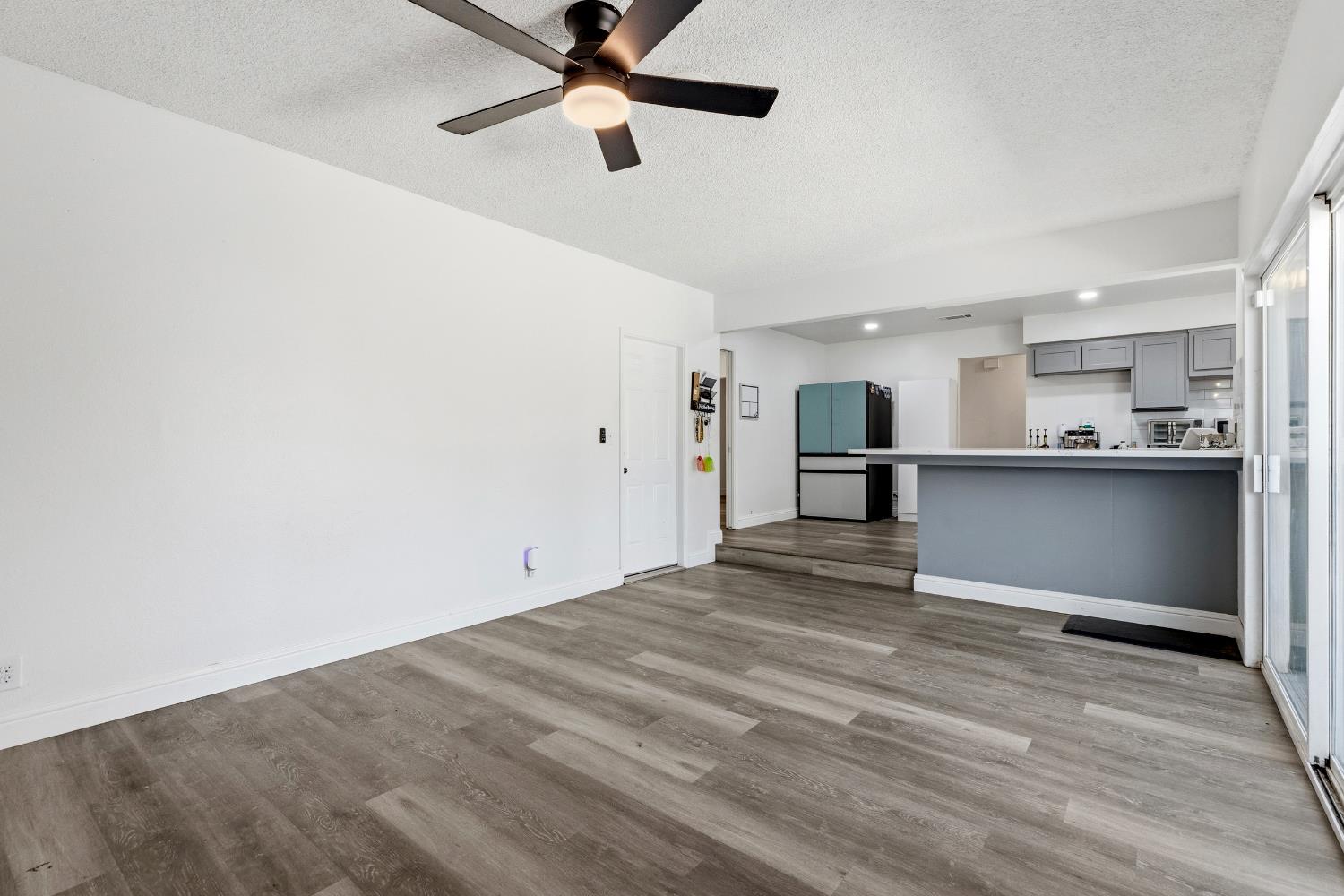 1975 E Alexander Ave, Merced, CA 95340