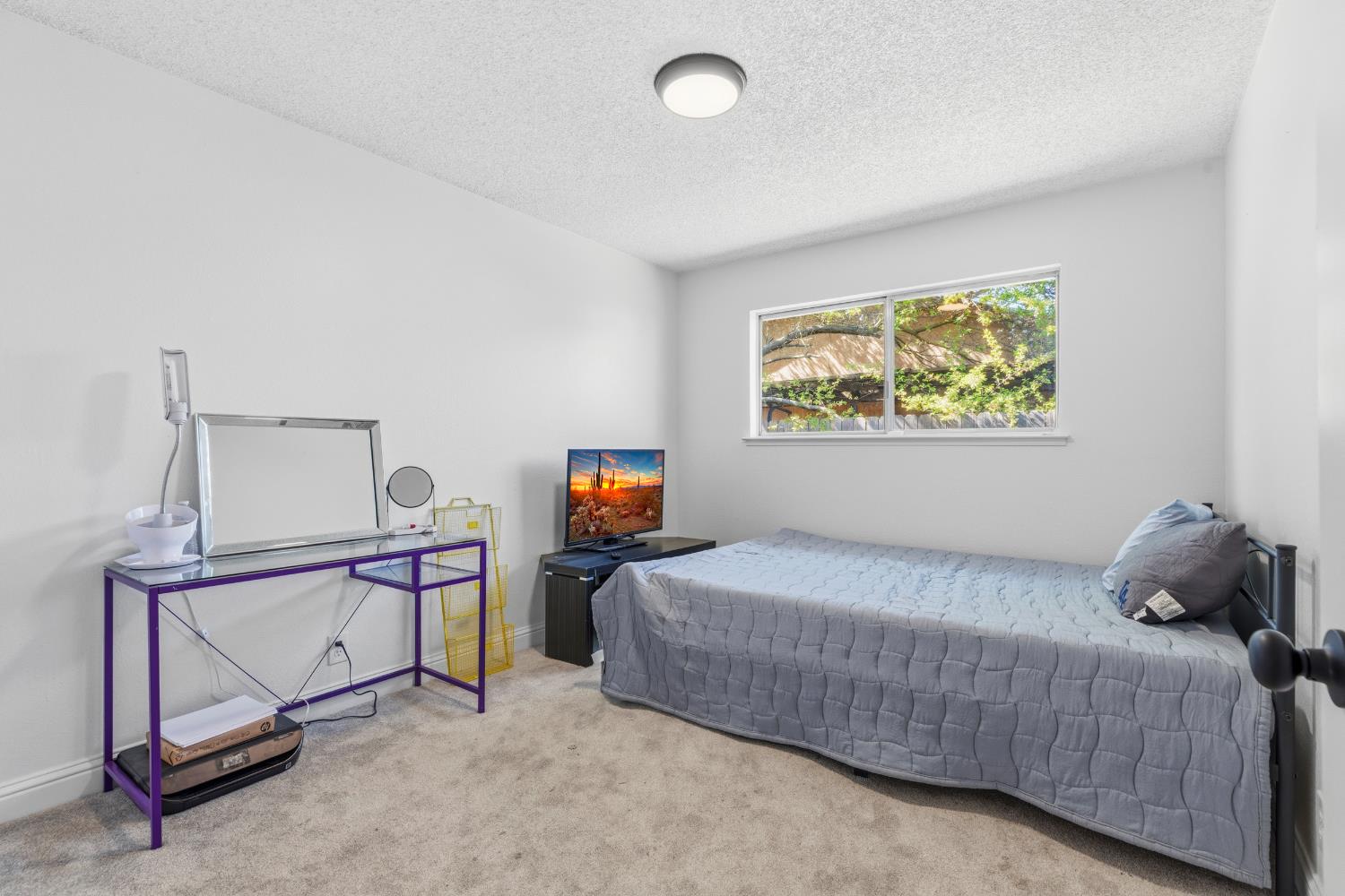 1975 E Alexander Ave, Merced, CA 95340