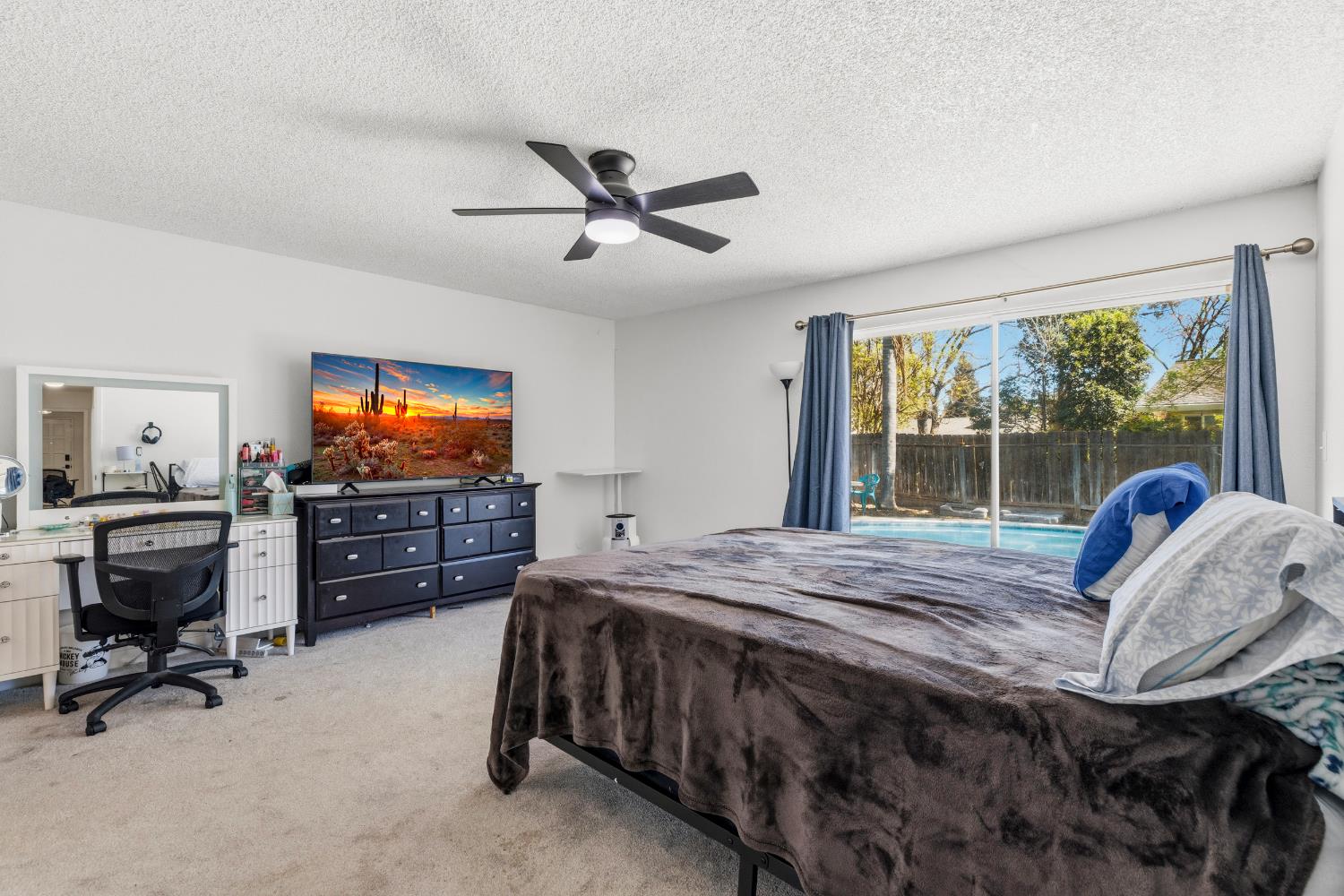 1975 E Alexander Ave, Merced, CA 95340