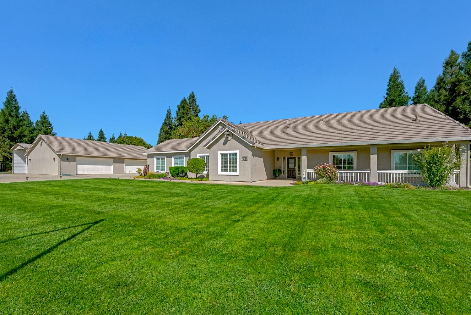 6220 Yorkshire Dr, Atwater, CA 95301