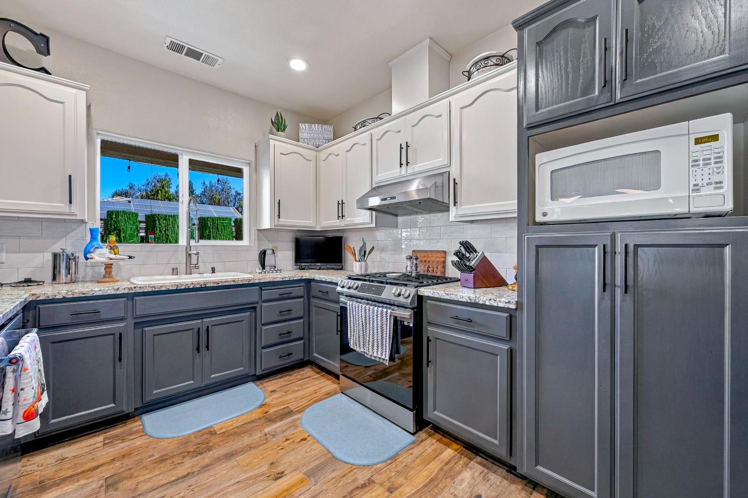 6220 Yorkshire Dr, Atwater, CA 95301