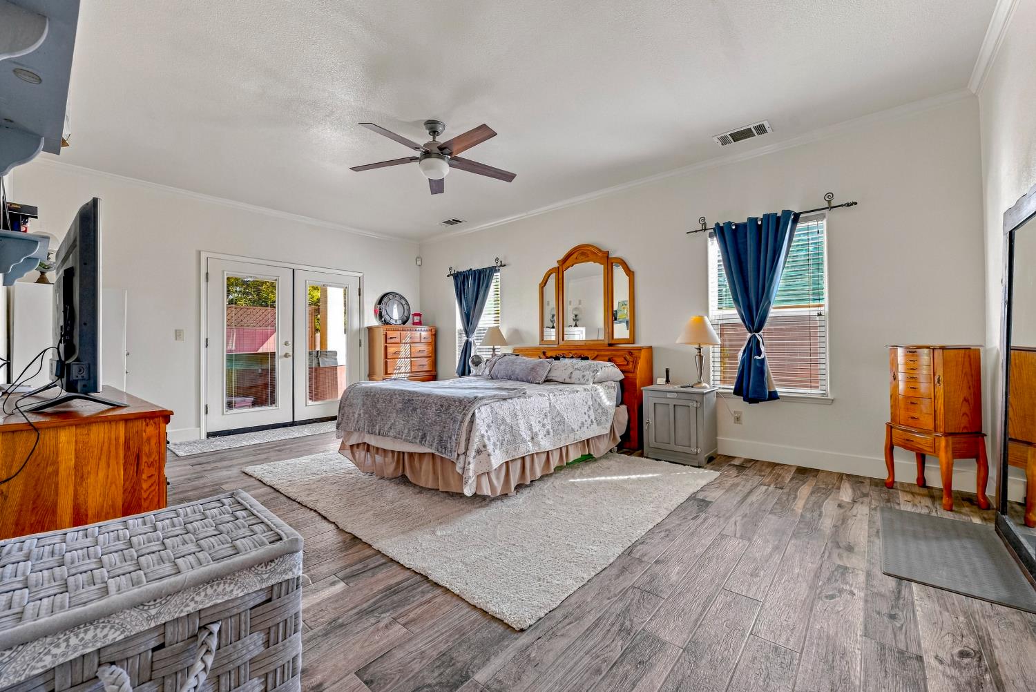 6220 Yorkshire Dr, Atwater, CA 95301