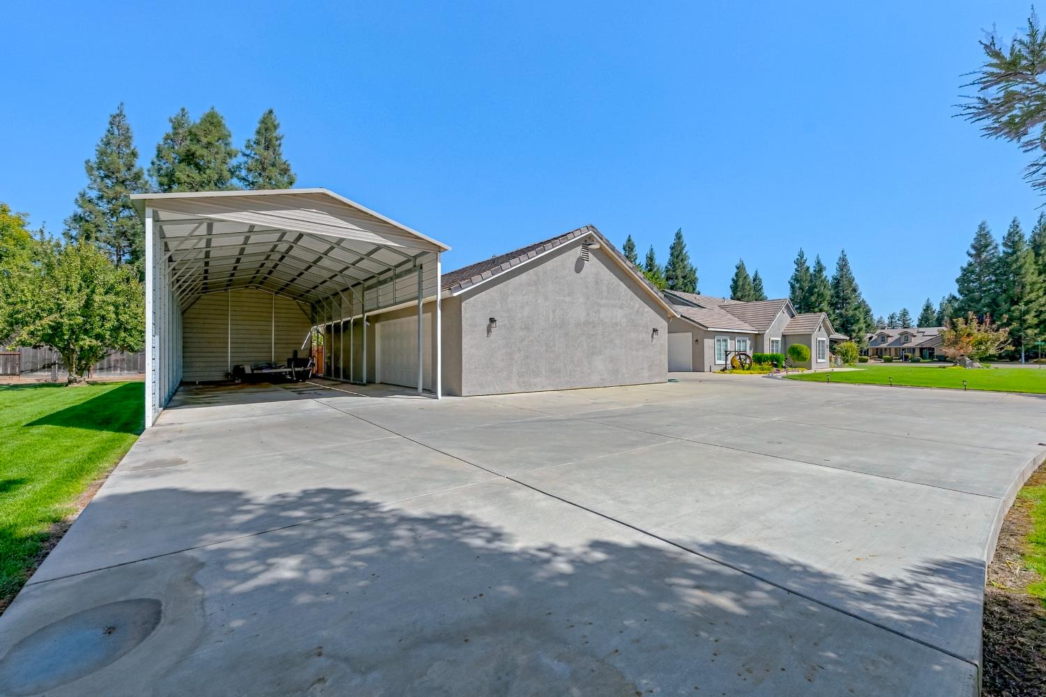 6220 Yorkshire Dr, Atwater, CA 95301