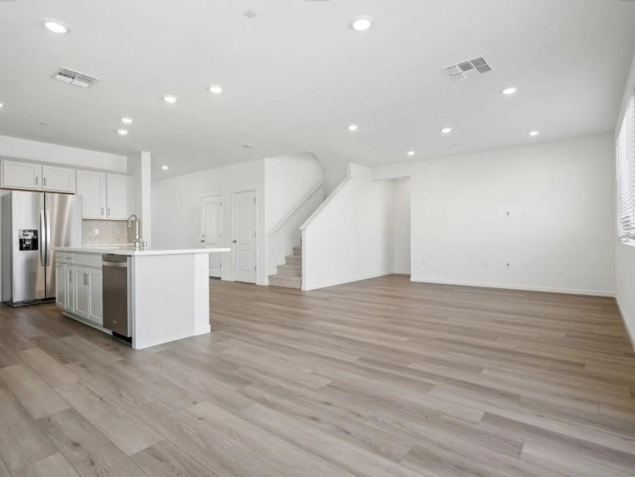 2447 Golden Bear St, Manteca, CA 95337